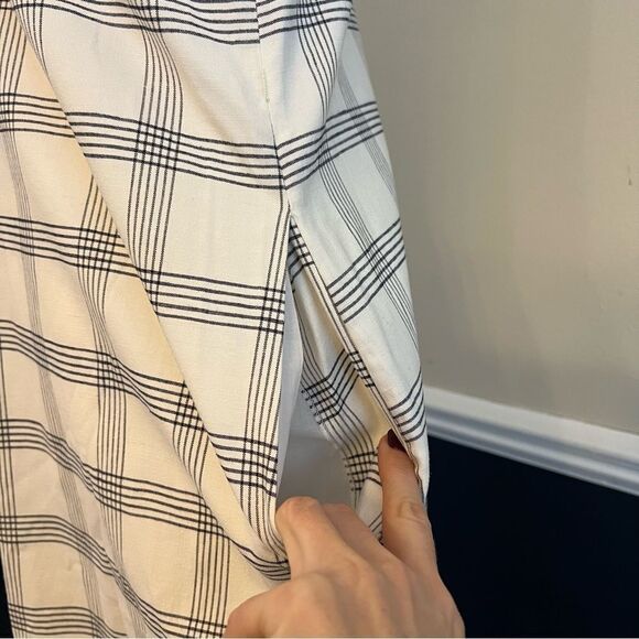 Theory Deep V Linen Blend Spring Plaid Midi Dress Size Medium in Ivory - Picture 6 of 12